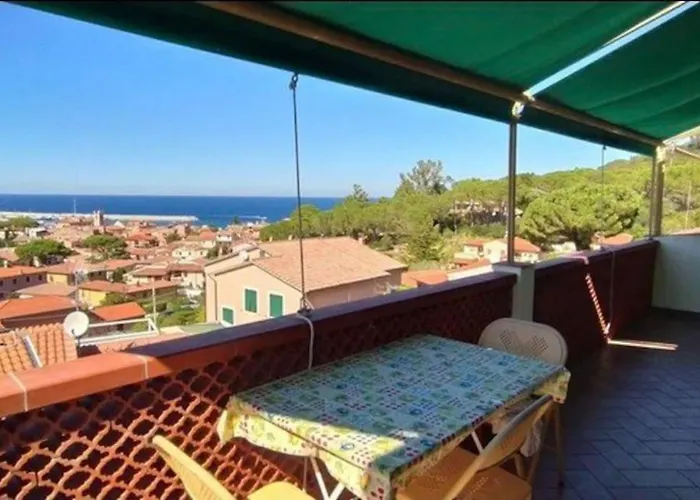 Bilocale Con Ampio Terrazzo