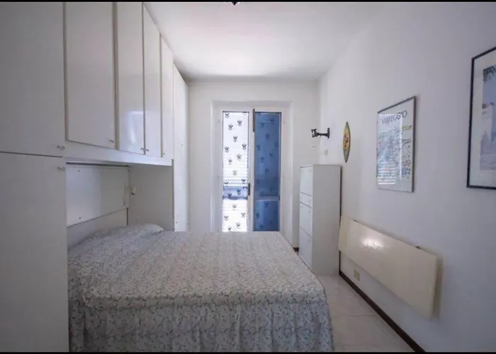 Apartment Bilocale Con Ampio Terrazzo